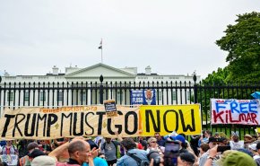 مظاهرات تعم أميركا احتجاجا على سياسات ترامب