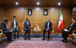 بزشكيان: استمرار جرائم الصهاينة يتطلب تحركا موحدا من الدول الإسلامية وغير الإسلامية