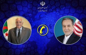 عراقجي يؤكد على تعزيز التعاون بين إيران والجزائر في المحافل الدولية