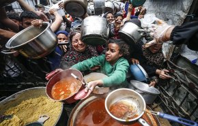 على مرأى العالم.. التجويع يفتك بأجساد أطفال غزة