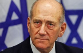 اولمرت: ما باید از غزه عقب‌نشینی کنیم