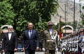 استقبال رسمی عارف از نخست وزیر ازبکستان