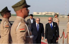 ورود نخست وزیر لبنان به عراق برای شرکت در کنفرانس سران عرب