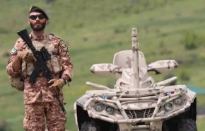 رژه نیروهای ویژه سپاه و ارتش جمهوری آذربایجان در رزمایش «ارس ۲۰۲۵»