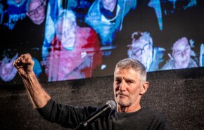 یائیر گولان: کابینه نتانیاهو کودکان را برای سرگرمی به قتل می‌رساند