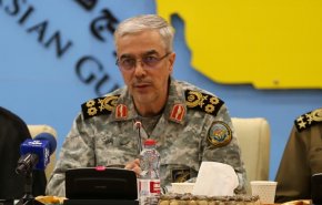 اللواء باقري: إغلاق الحدود البرية في شرق ايران يجري بجدية