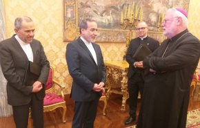 عراقجي يصف محادثاته مع مسؤولي الفاتيكان بأنها كانت مفيدة وبناءة
