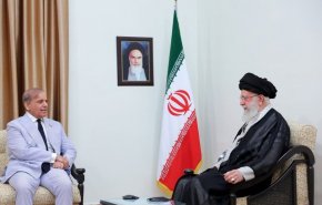 نخست وزیر پاکستان با رهبر انقلاب دیدار کرد