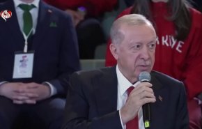 أردوغان يدعو لصياغة دستور مدني جديد والمعارضة تشكك في دوافعه!