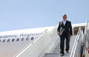 پزشکیان وارد مسقط شد