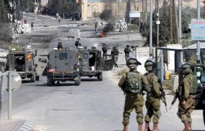 شاهد.. الاحتلال يشن حملة اقتحامات في الضفة الغربية