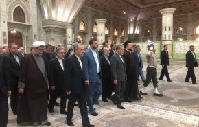 عراقجي وكوادر السلك الدبلوماسي يجددون العهد مع مبادئ الإمام الخميني (ره)