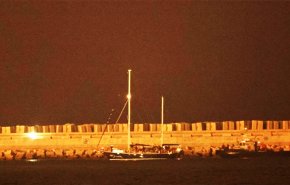 بعد قرصنتها.. السفينة مادلين تصل ميناء أسدود