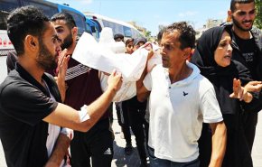 استشهاد 20 فلسطينيا قرب محور 'نتساريم' لتوزيع لمساعدات