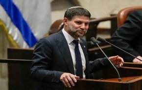 وزير مالية الاحتلال يأمر بقطع العلاقة المصرفية مع السلطة الفلسطينية