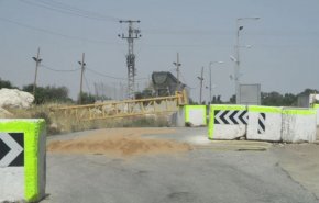 إطلاق نار على حاجز إسرائيلي قرب 