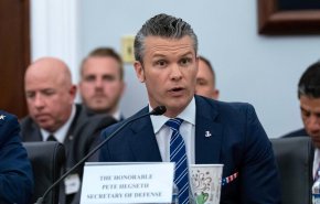 وزیر دفاع آمریکا: ترامپ به روند صلح با ایران متعهد است/ مذاکرات ادامه دارد