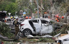 بالفيديو والصور..مشاهد مروعة من الدمار في تل أبيب بعد ضربات إيران الصاروخية 