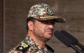 الدفاع الجوي الإيراني یسقط 10 طائرات إسرائيلية