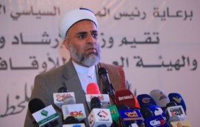 علماء اليمن يشددون على وجوب اتحاد المسلمين لنصرة غزة وإيران
