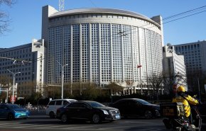 الصين تدين العدوان الأميركي على إيران وتؤكد انتهاكه للقانون الدولي