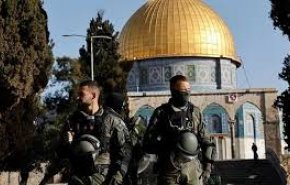 حماس: إغلاق المسجد الأقصى تصعيد خطير وانتهاك صارخ للوضع التاريخي