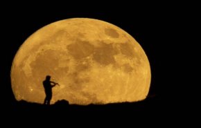 دولة عربية على موعد مع حدث فلكي استثنائي هذه الليلة

