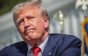 منحنى تأييد ترامب يتراجع مع تصاعد الاستياء الشعبي من سياساته