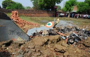 سقوط یک جنگنده هندی در منطقه‌ای در مجاورت پاکستان