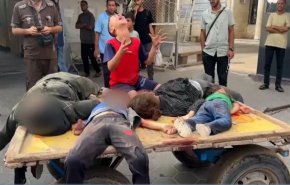 مجزرة مروعة بغارة إسرائيلية على طابور غذاء للأطفال في دير البلح