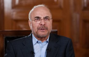 قاليباف: قائد الثورة أصدر توجيهاته للقادة الجدد حضوريا خلال الحرب الاخيرة 