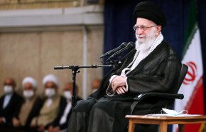 ٤٠٠ عالم يؤيدون فتوى تصنيف من يُهددون المرجعية، بالحرابة