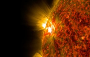 ارتفاع قياسي في نشاط التوهج الشمسي.. علماء روس يكشفون أسرار موجات الحر!