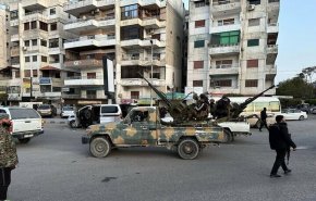 تداوم تنش‌های نظامی در جنوب سوریه/ منع آمد و شد در شهر السویدا برقرار شد