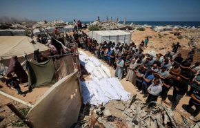 غزة تنزف دما وآلاف شحنة مساعدات عالقة ودمار هائل بالمباني