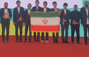 طلاب إيرانيون يحققون 6 ميداليات ملونة في الأولمبياد العالمي للرياضيات