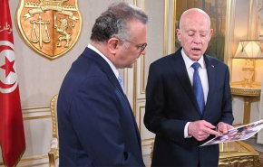 فيديو.. الرئيس التونسي يواجه مستشار ترامب بصور لأطفال غزة الجوعى!