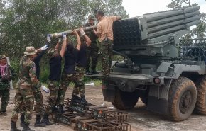 انفجار لغم يشعل صراعاً بين كمبوديا وتايلاند.. اشتباكات حدودية وغارات جوية