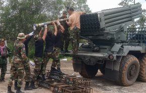 اشتباكات دامية بين تايلند وكمبوديا تسفر عن قتلى وجرحى
