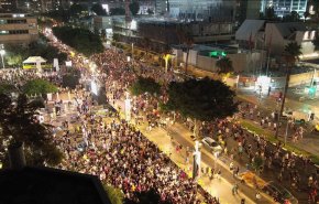 تظاهرات للمطالبة بإعادة الأسرى ووقف الحرب وتزايد الضغوط على نتنياهو + فيديو