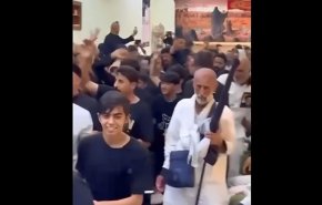 ادای احترام عراقی‌ها به کسانی که 