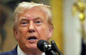 ترامب يتوعّد أوروبا برسوم جمركية مشددة.. فما السبب؟