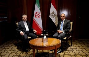 مصر تبحث مع إيران والوكالة الذرية استئناف المفاوضات النووية