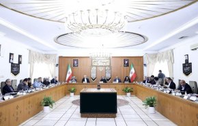 الحكومة الايرانية تقر مشروع قانون إزالة أربعة أصفار من العملة الوطنية