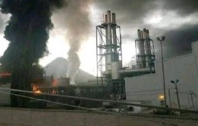 عدوان 'اسرائيلي' على محطة كهرباء باليمن والدفاع المدني يخمد النيران