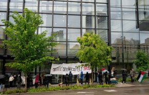 موظفون بمايكروسوفت يحتجون على تعاونها مع جيش الاحتلال الإسرائيلي