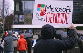 تجمع اعتراضی کارکنان "مایکروسافت" به همکاری این شرکت با اسرائیل + فیلم