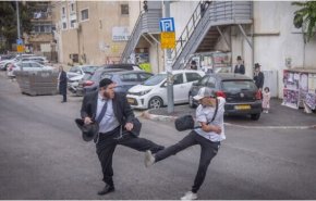 اعتراضات در فلسطین اشغالی به کتک‌کاری کشیده شد + ویدئو