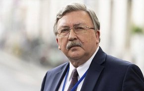 أوليانوف: الترويك الاوروبية تحاول ابتزاز ايران بتفعيل 'آلية الزناد'