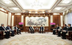 باید در برابر زورگویی کشورهایی که خواهان روابط دوستانه ایران و چین نیستند، ایستادگی کرد